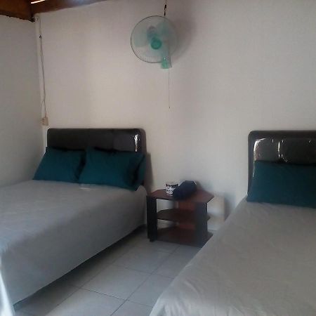 Izaac'S Bed & Breakfast Lovina Zewnętrze zdjęcie