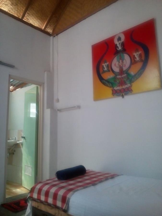 Izaac'S Bed & Breakfast Lovina Zewnętrze zdjęcie