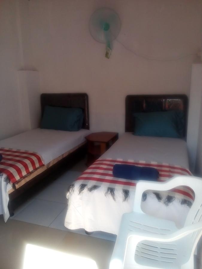 Izaac'S Bed & Breakfast Lovina Zewnętrze zdjęcie