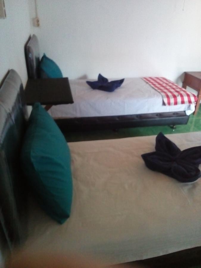 Izaac'S Bed & Breakfast Lovina Zewnętrze zdjęcie