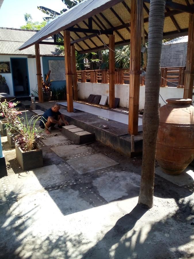 Izaac'S Bed & Breakfast Lovina Zewnętrze zdjęcie